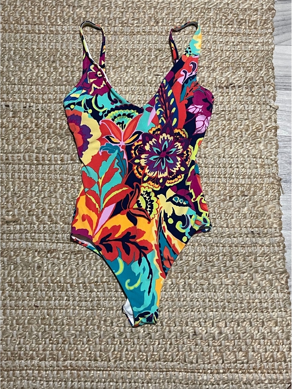 Tahari One-Piece Swimsuit | Size Small